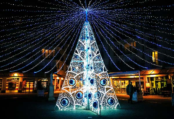 http://www.dimosdelta.gr/wp-content/uploads/2016/12/161202-%CE%94%CE%A4-%CE%A7%CE%A1%CE%99%CE%A3%CE%A4%CE%9F%CE%A5%CE%93%CE%95%CE%9D%CE%9D%CE%99%CE%91%CE%A4%CE%99%CE%9A%CE%91-%CE%94%CE%95%CE%9D%CE%A4%CE%A1%CE%91.jpg